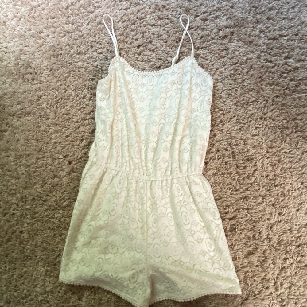 Cream lace Mossimo romper